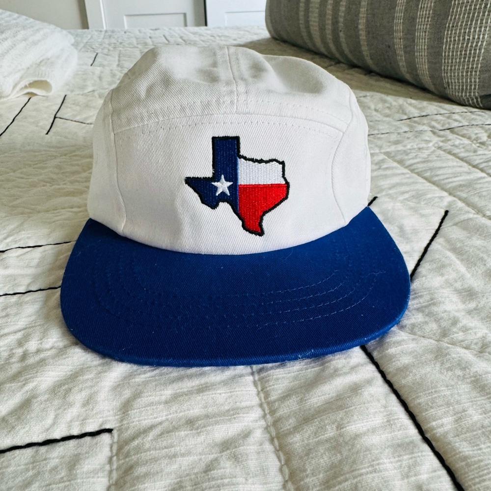 Cash and Co kids hat